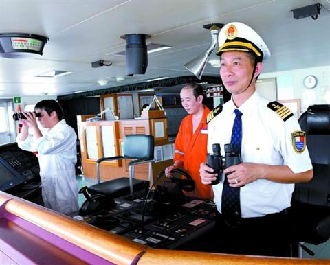 2016在船上当水手工资多少呢